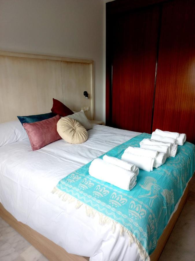 Ijd Apartments 9 Parking Gratis Y Piscina Bormujos Extérieur photo